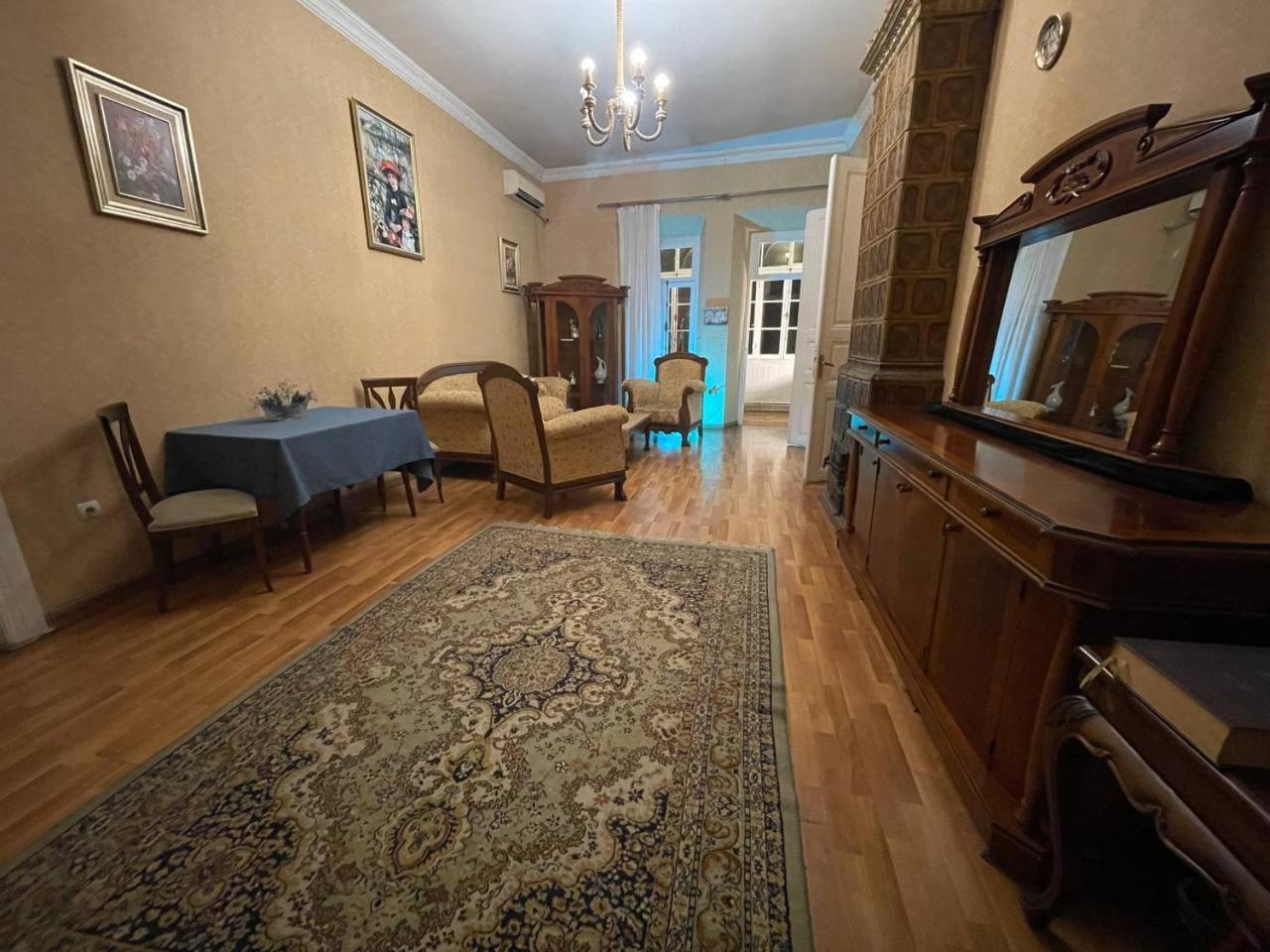 Wine O'Clock Hotel Tbilisi Bagian luar foto